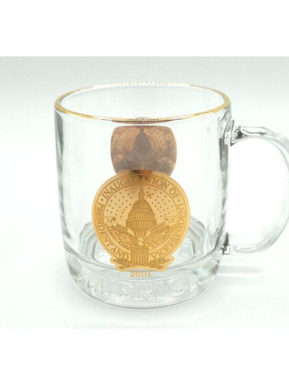 2001 Presidential Inauguration Commemorative Glass Mug with Gold Seal & Trim - Picture 2 of 6